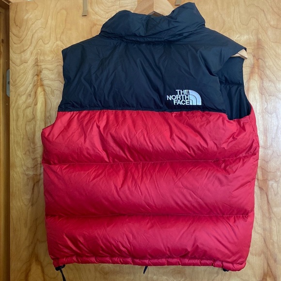 The North Face Nuptse Vest (700 down fill) - Picture 2 of 7